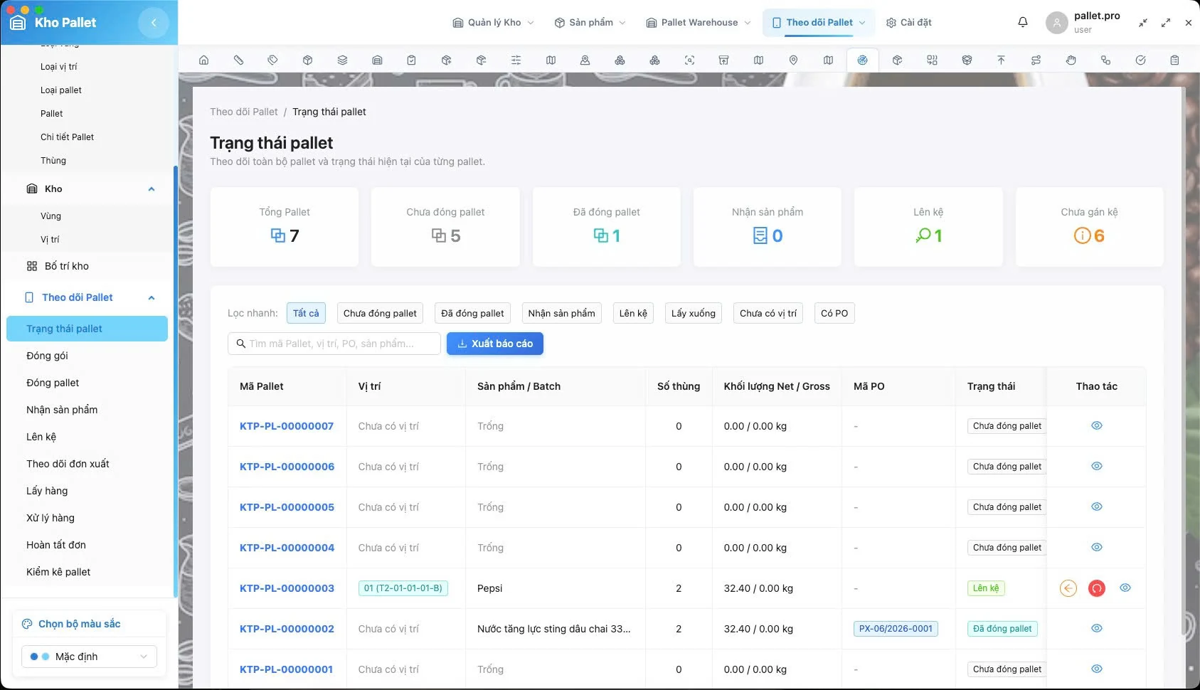 Pallet tracking screen showing pallet state, storage location, product or batch assignment, quantities, and workflow actions.